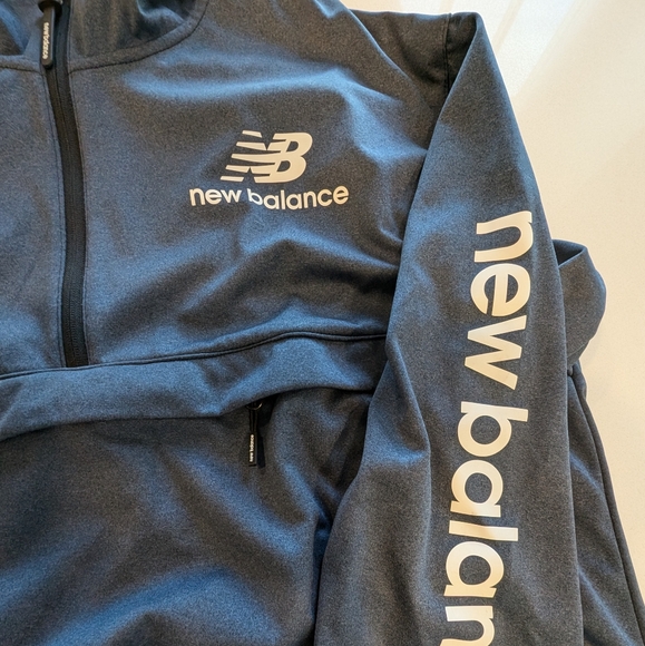 NEW BALANCE - STRETCH ANORAK (XL) - Picture 2 of 4